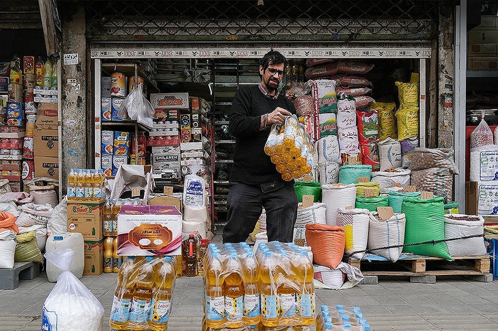 نگران نباشید: کالای اساسی هست