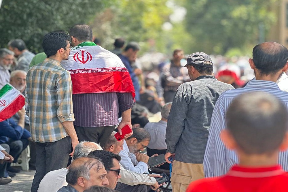 نوروزتان پیروز