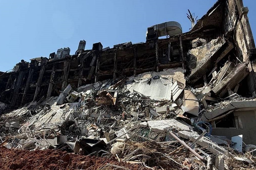 اعترافهای کمسابقۀ صهیونیستها از ضربات مهلک ایران