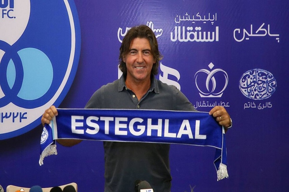 ساپینتو در استقلال ماندنی است؟