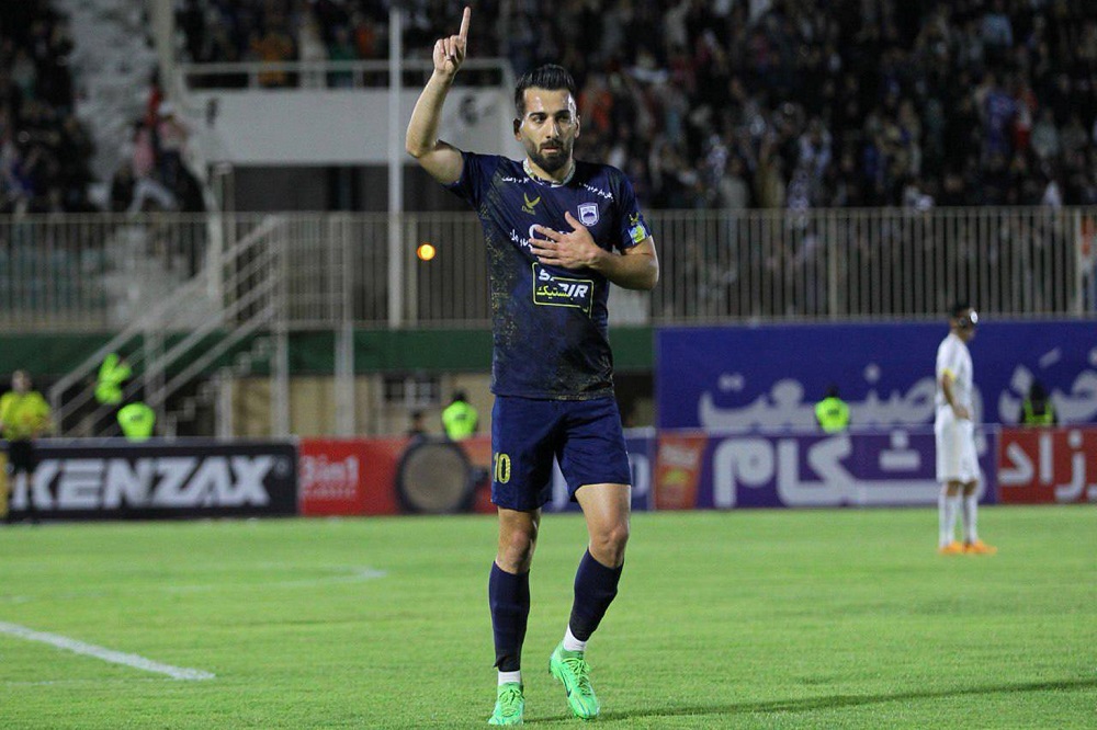 حبیبینژاد خرید بعدی استقلال؟