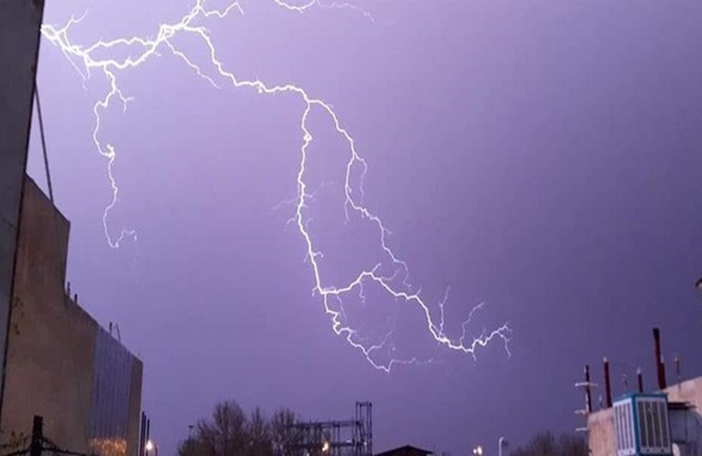 رگبار و رعد و برق به تهران می‌آید