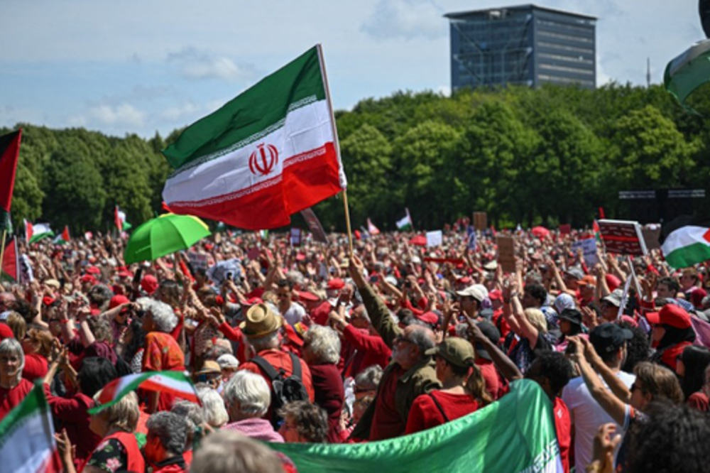 حفظ همبستگی ملی آغازی برای بازسازی ملی