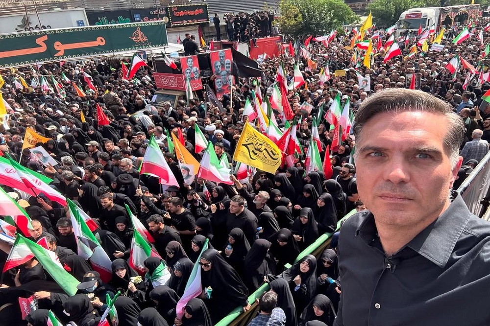 پست اینستاگرامی خبرنگار CNN از مراسم تشییع شهدا