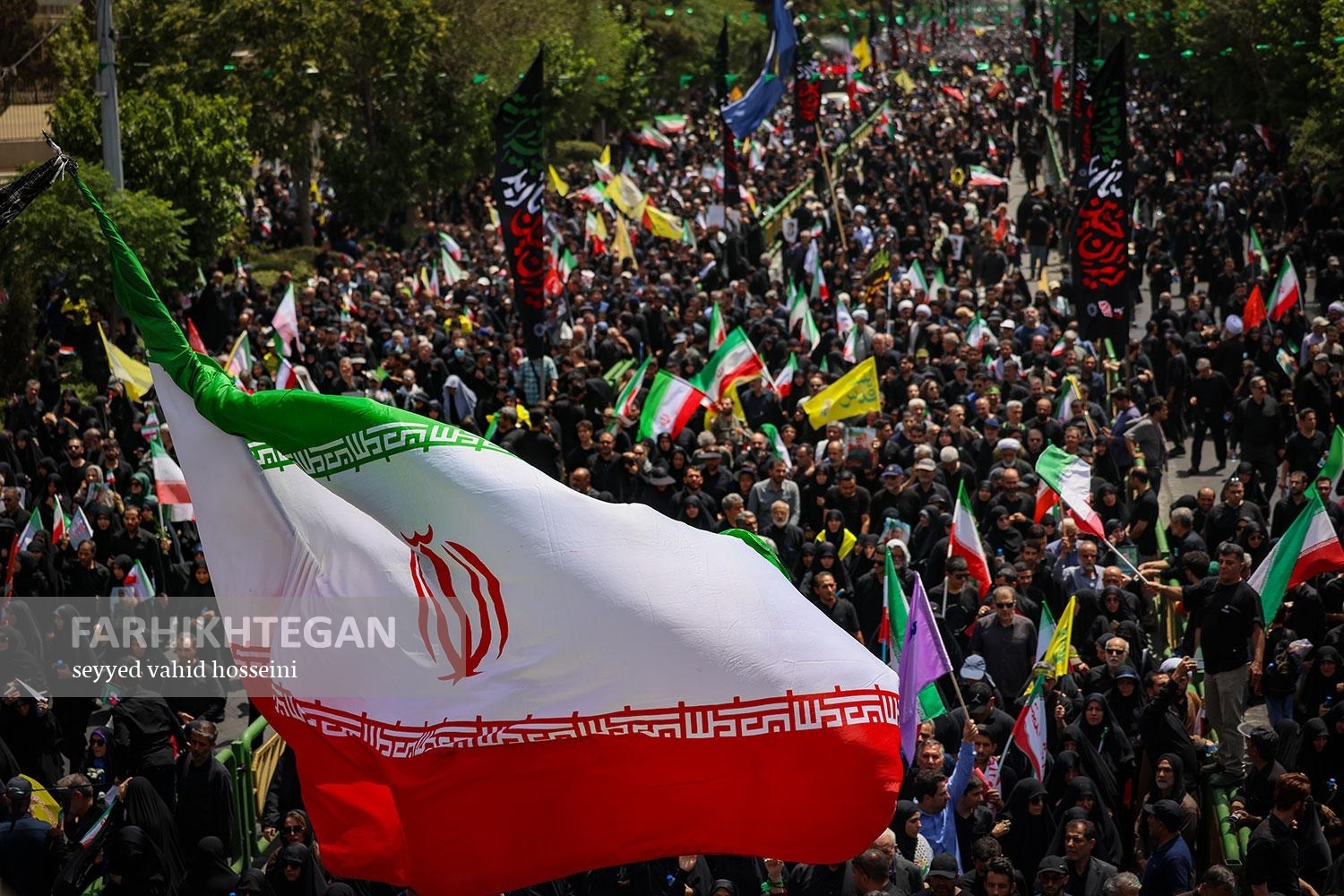 بیایید با ما حرف بزنید!