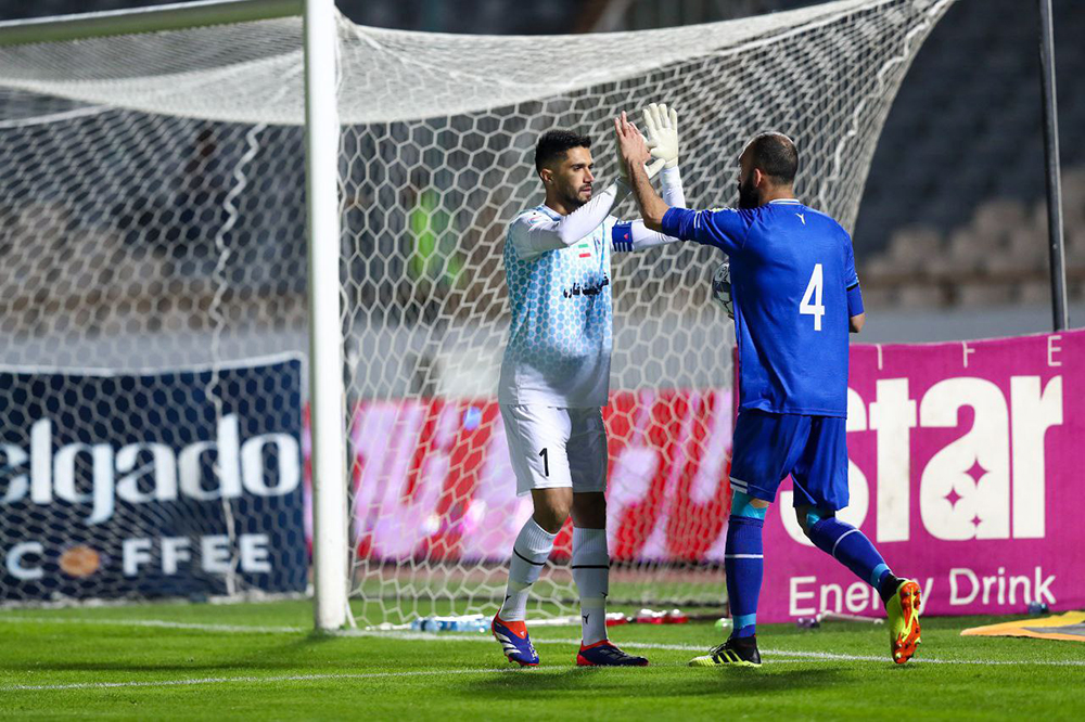 بازوبند و جایگاه کاپیتان استقلال در خطر