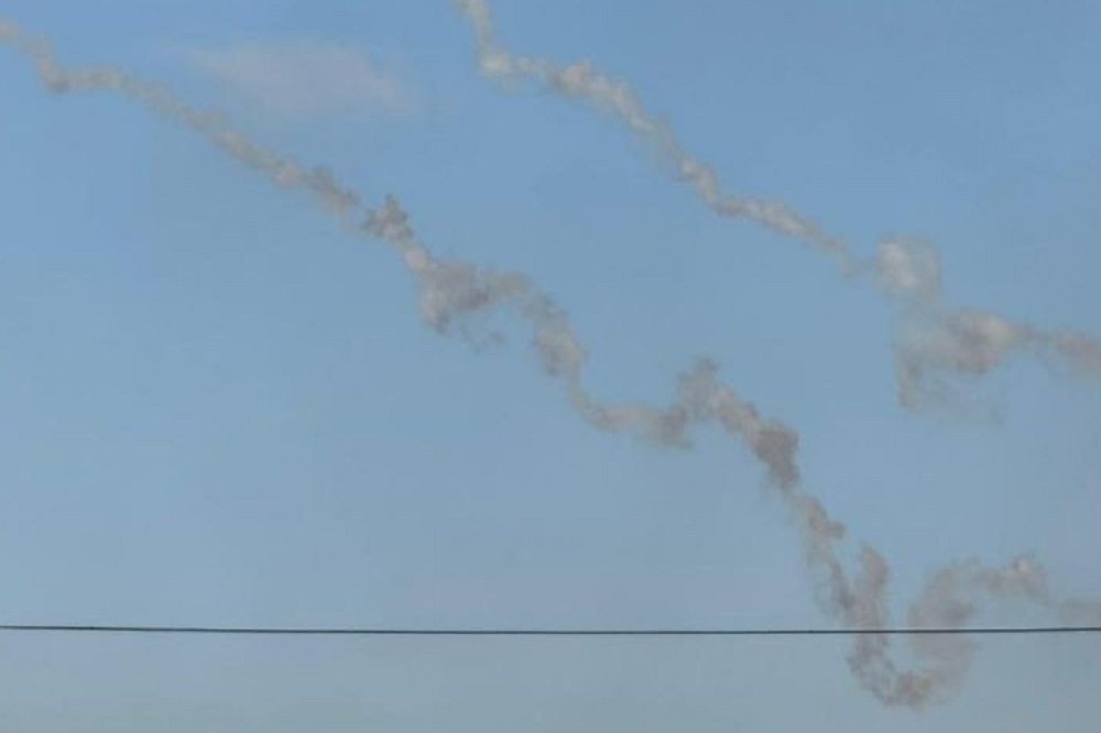 شلیک موشک از غزه پس از ۲۱ ماه بمباران ادامه دارد