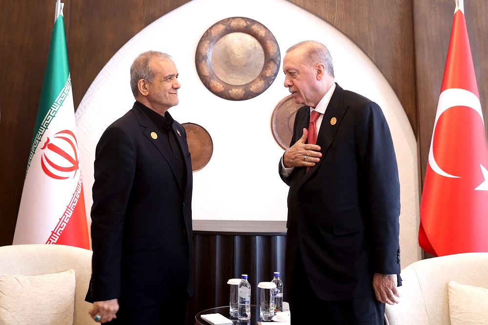 پزشکیان: تنها راه توقف جنایات رژیم صهیونیستی، انسجام امت اسلامی است