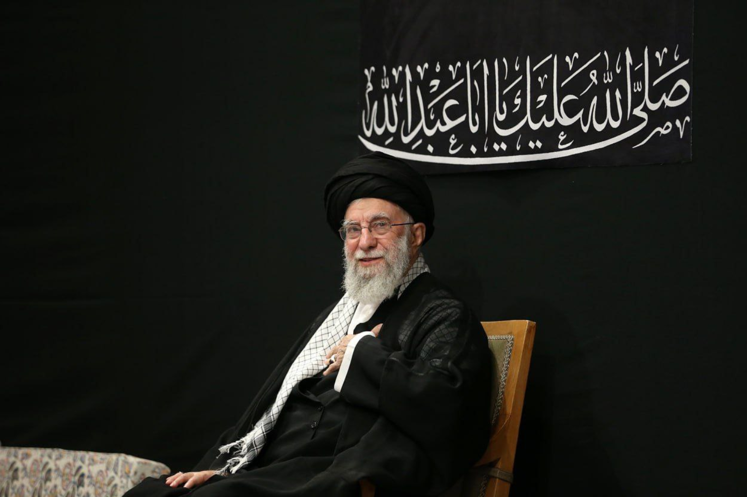 حتی ناراضیان هم از دیدن آرامش فرمانده کل قوا دلشاد شدند