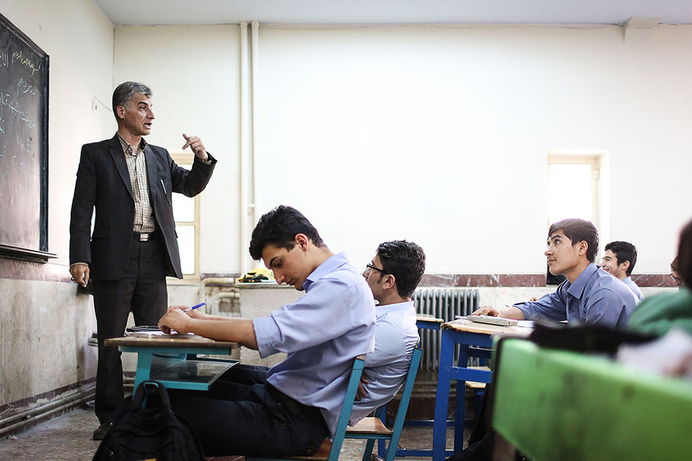 رتبه‌بندی معلمان و آسیب‌های طرح ارائه مقاله و تألیف کتاب