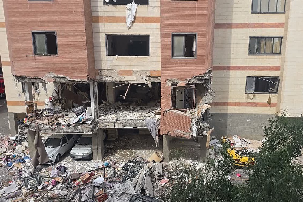 استاندار قم: انفجار در پردیسان تروریستی نبود