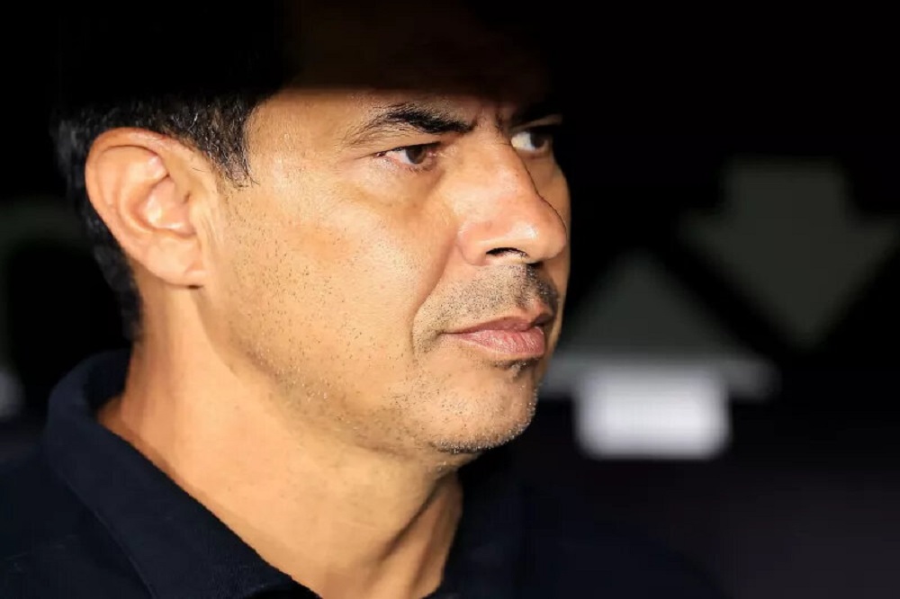 چرا کسی در باشگاه استقلال استعفا نمیدهد؟