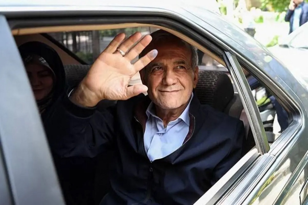 رئیسجمهور به مشهد رفت