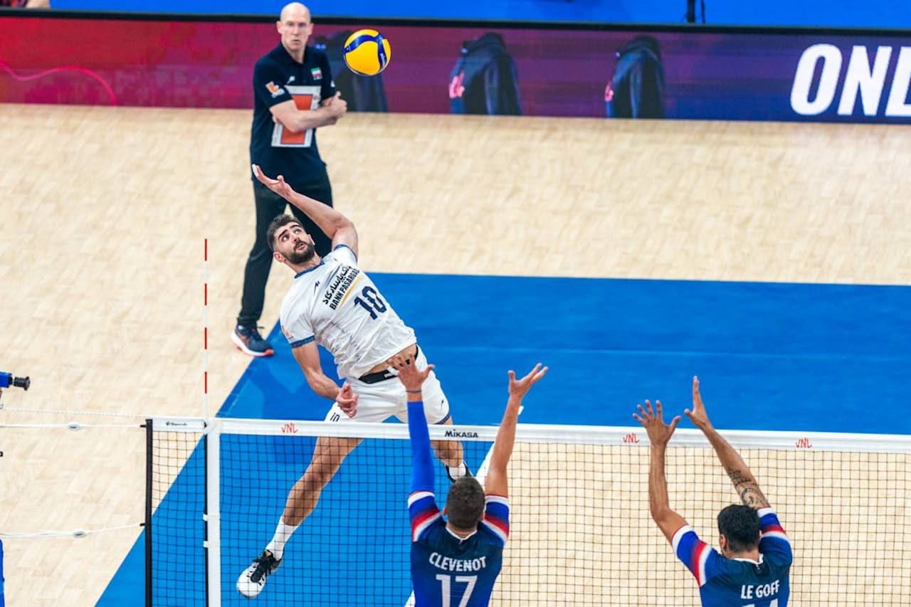 تیم ملی والیبال در چه شرایطی صعود میکند؟