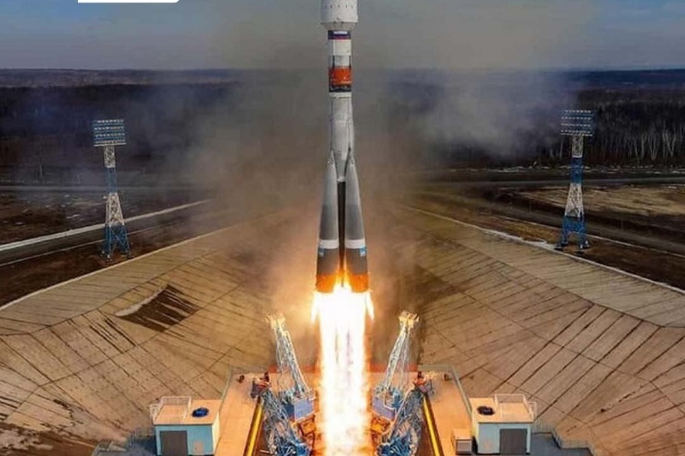 لحظه پرتاب ماهواره ناهید ۲ به فضا