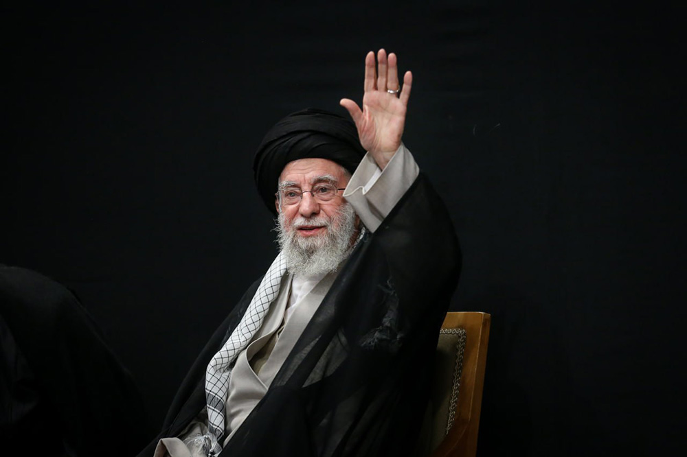 بیانات رهبر انقلاب درباره اقتدا به نبی مکرم اسلام(ص)