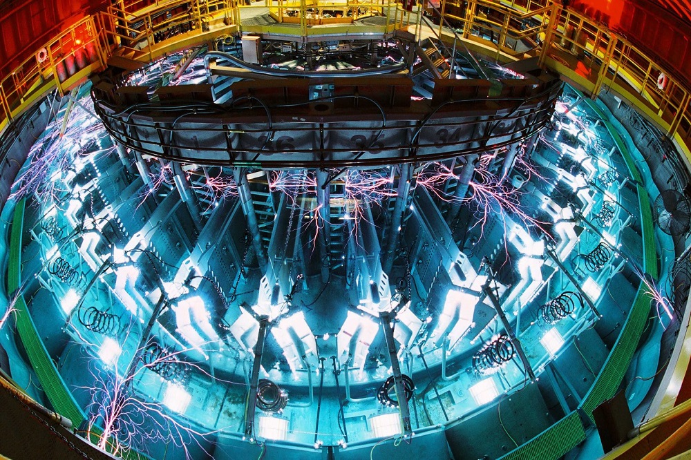 آزمایشگاههای هستهای آمریکاییها در خدمت تولید تسلیحات اتمی