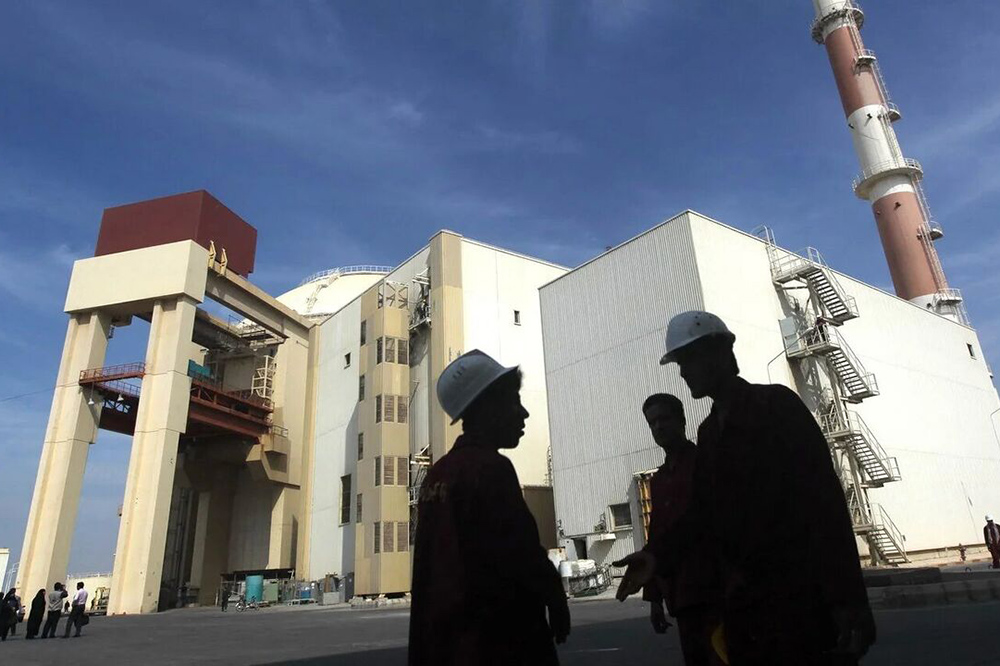 نماینده مجلس: طرح خروج از NPT نهایی شد