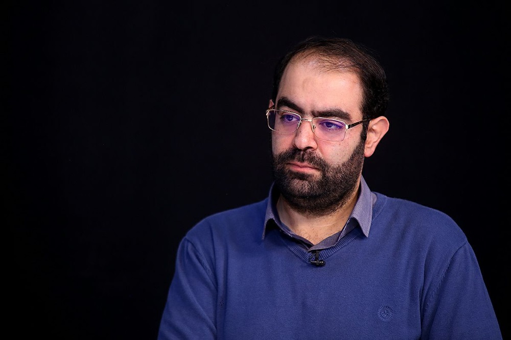 خانعلیزاده: جناحزدایی از شعام و از لاریجانی لازم است