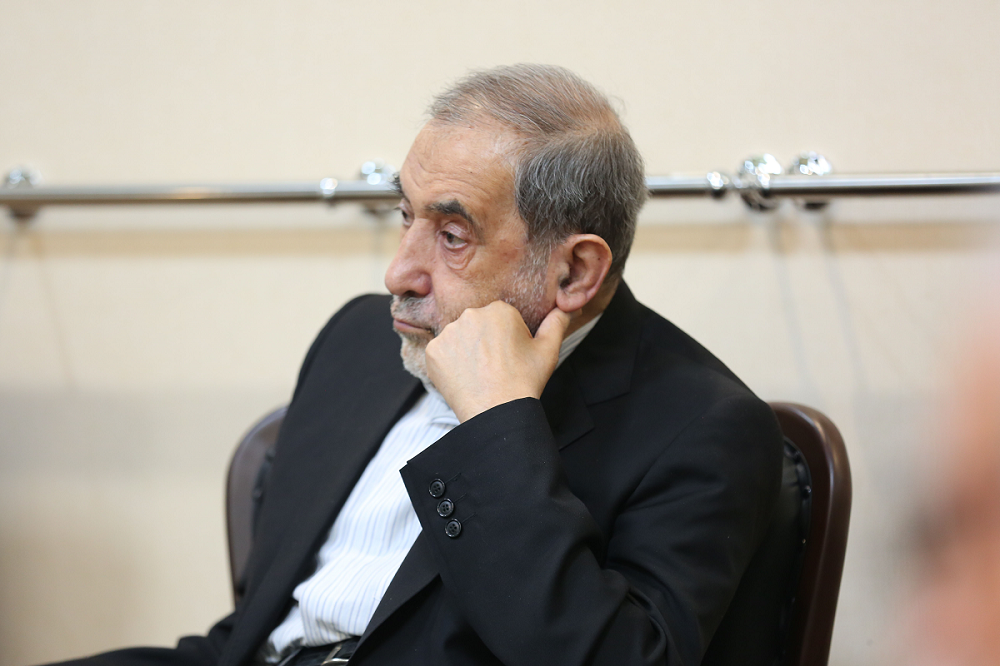 دکتر ولایتی: صبر مردم ایران نامحدود نیست