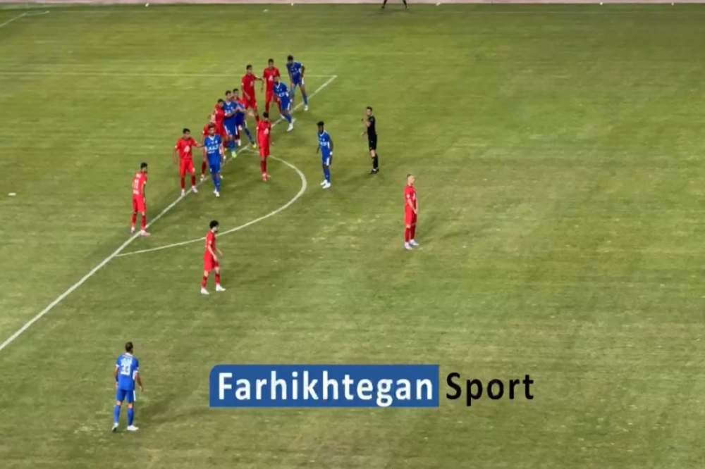 گل اول استقلال به تراکتور از لنز دوربین «فرهیختگان »