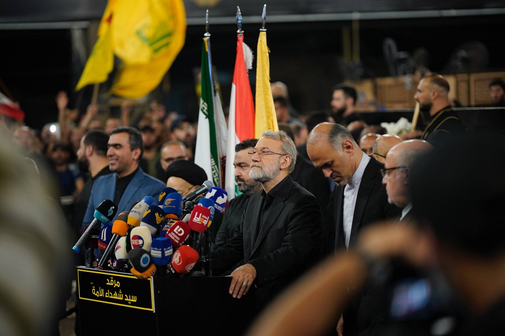 لاریجانی: حزبالله زنده و پایدار است