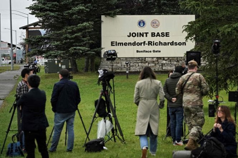 حواشی دیدار پوتین و ترامپ پیش از آغاز رسمی