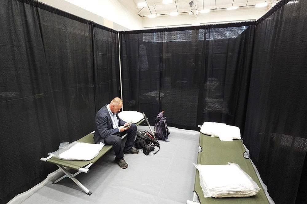 مذاکره آلاسکا؛ از اعتراض خبرنگاران تا حضور گوزنهای وحشی!