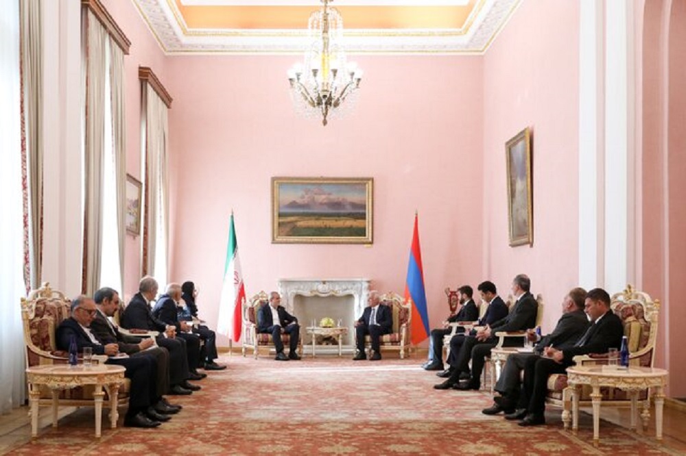 پزشکیان: توافقات بسیار راهگشایی با ارمنستان حاصل شد