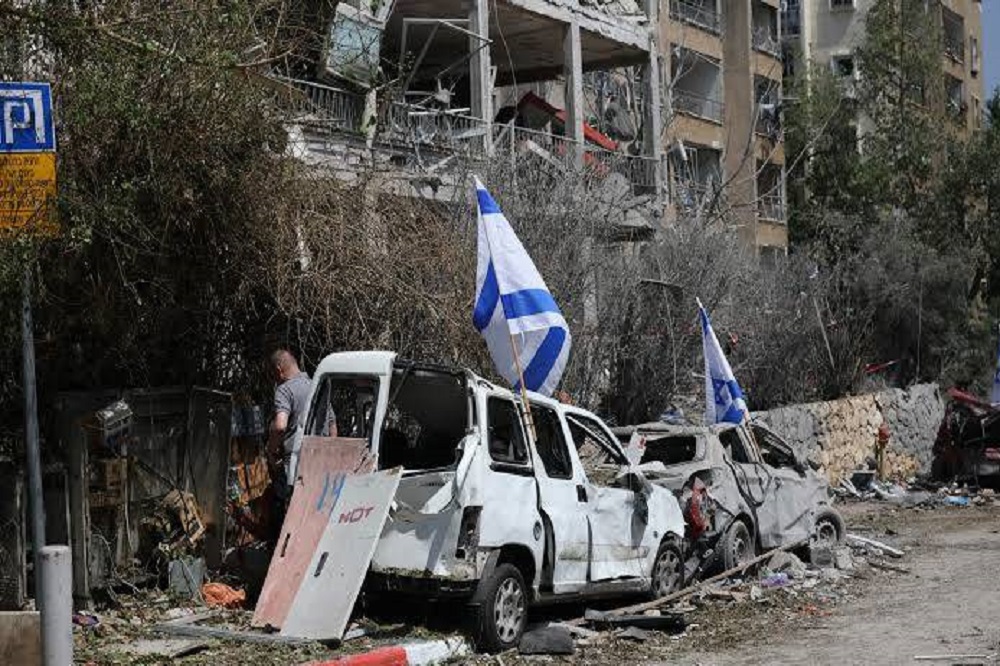 در جنگ ۱۲ روزه چه بر سر اسرائیلی‌هایی که در تعطیلات بودند آمد؟