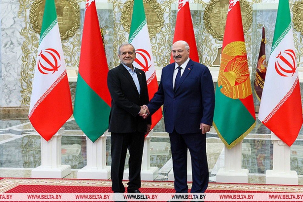 رئیس‌جمهور بلاروس: سلام من را به رهبر انقلاب برسانید