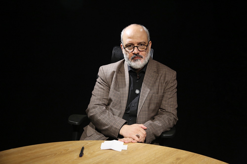 شهید طهرانچی معتقد بود شکر نعمتِ علمش، خدمت به مردم است