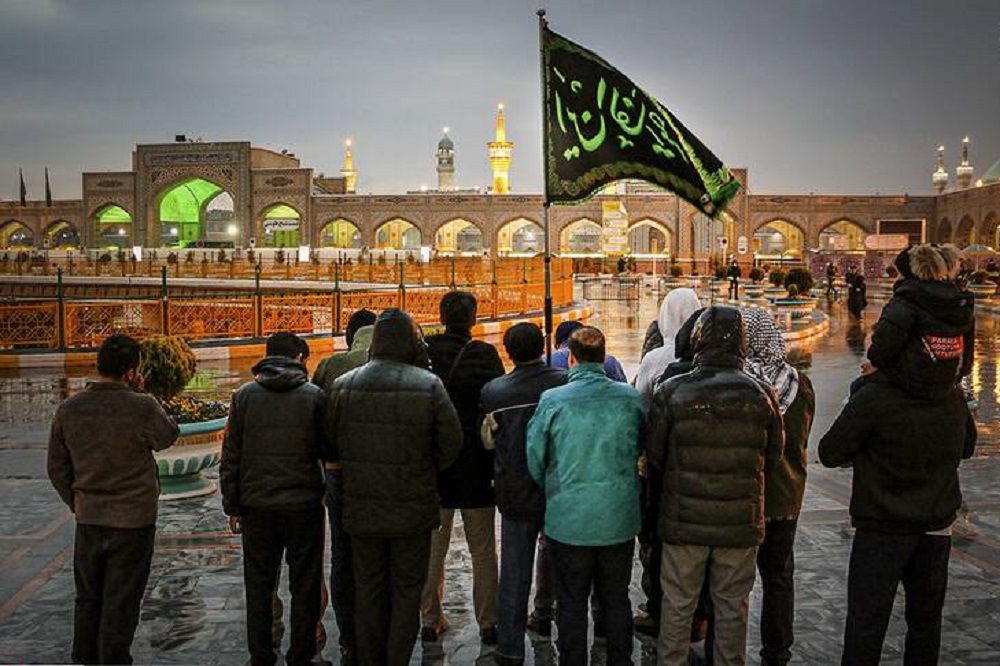 گزارش «فرهیختگان» از تعداد زوّار حرم رضوی در ایام اخیر