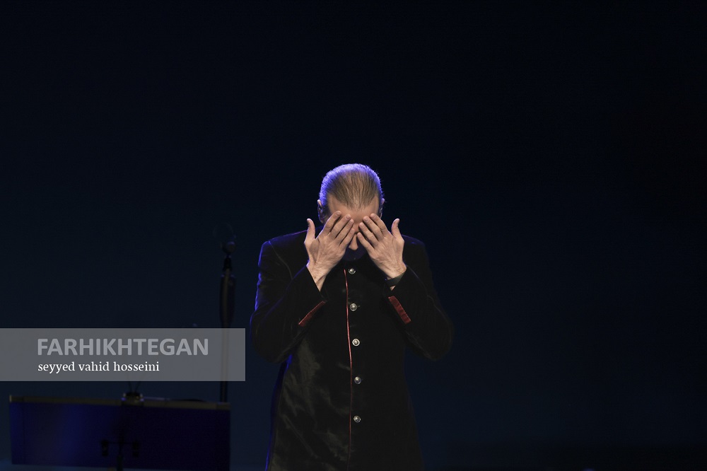 همخوانی ۱۰ هزار نفری با علیرضا قربانی در کنسرت «ایرانم»