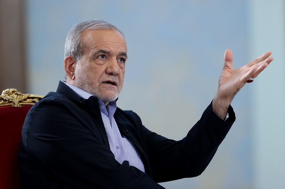 نقد صریح پزشکیان به ساختار سلامت: راهی جز رضایت مردم نداریم، اگر راه بهتری بلدید، بسمالله!