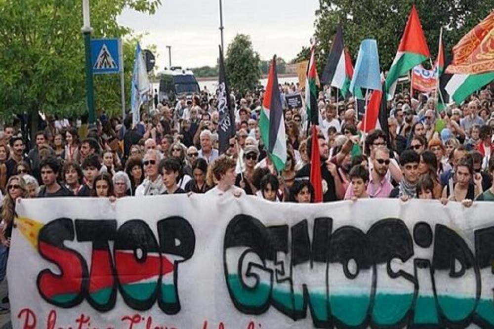 طارمی برای عقد قرارداد راهی یونان میشود