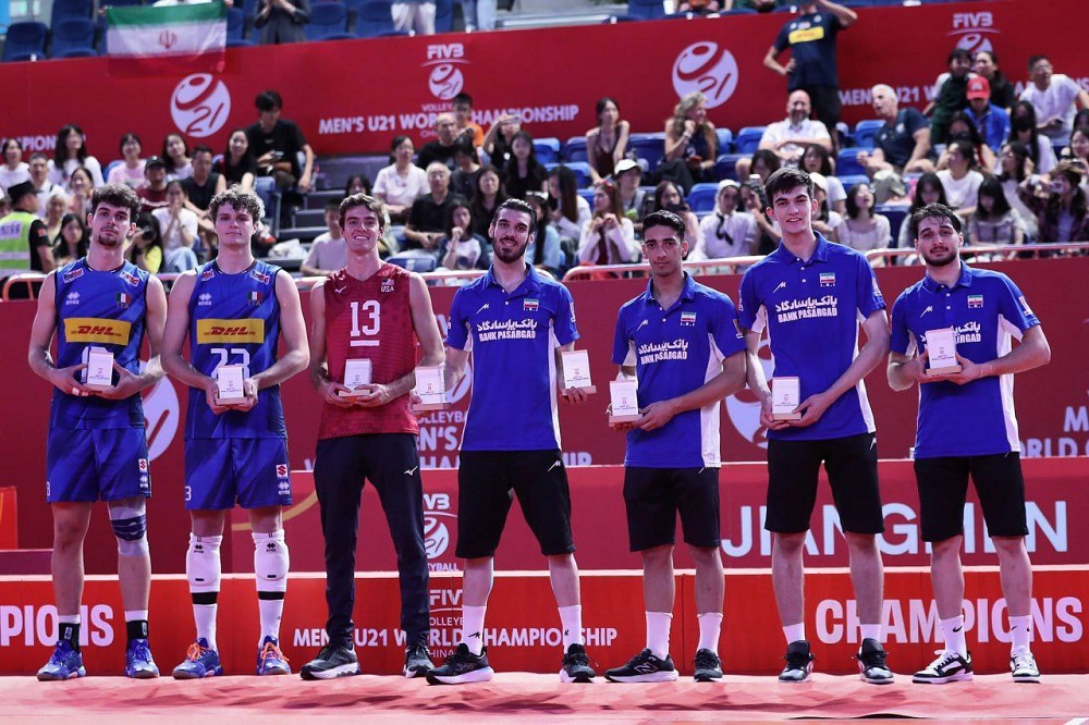 ایرانیها جوایز تیم رویایی را درو کردند