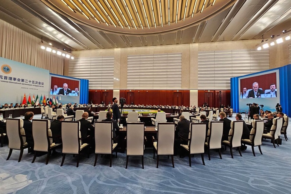 سفر پزشکیان به چین نقطه عطفی در دیپلماسی فعال ایران است