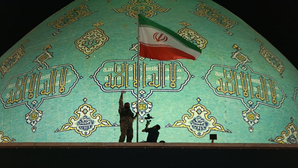 کی بشه قدم بذاری روی چشام