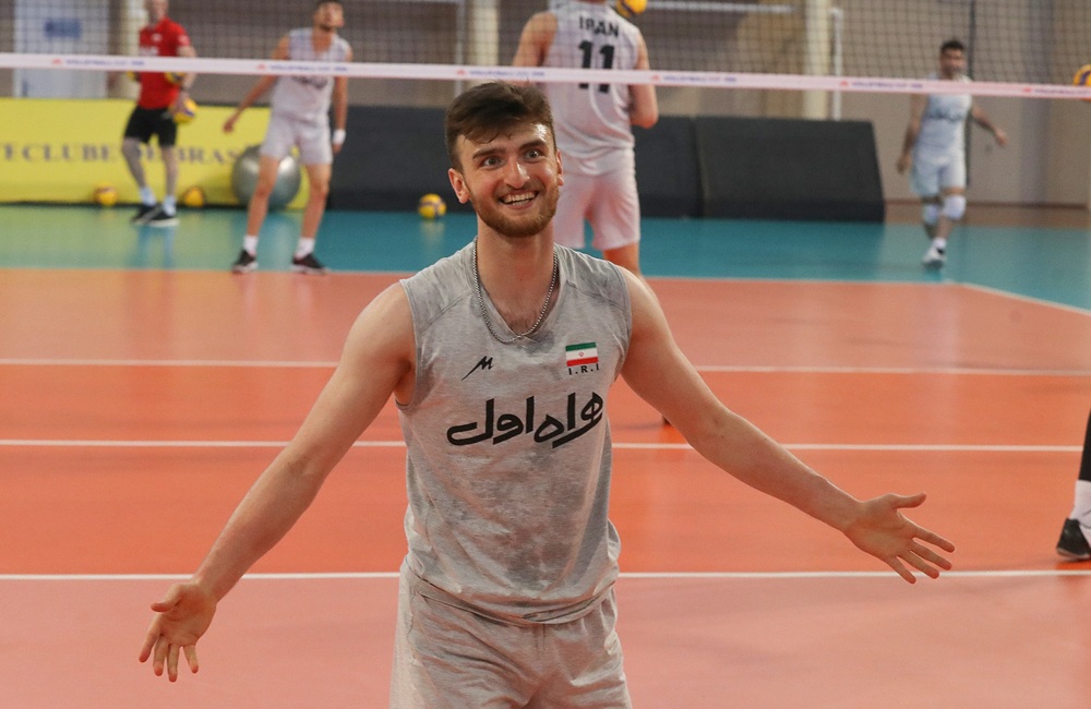 «مهدی جلوه» راهی کره جنوبی شد