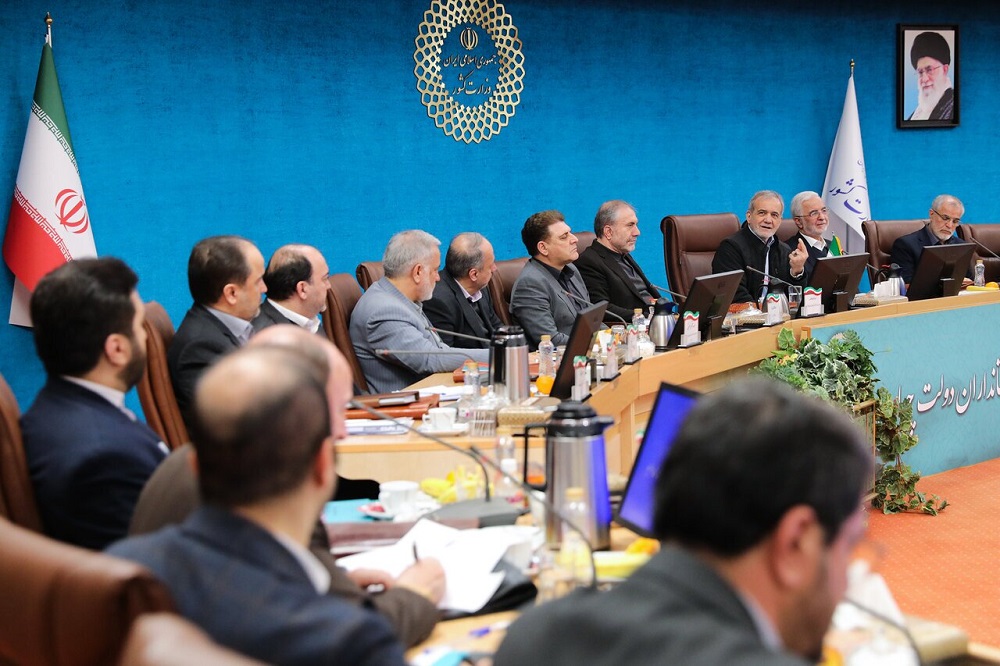 مغایرت‌های قانونی مصوبه تفویض اختیارات دولت به استانداران