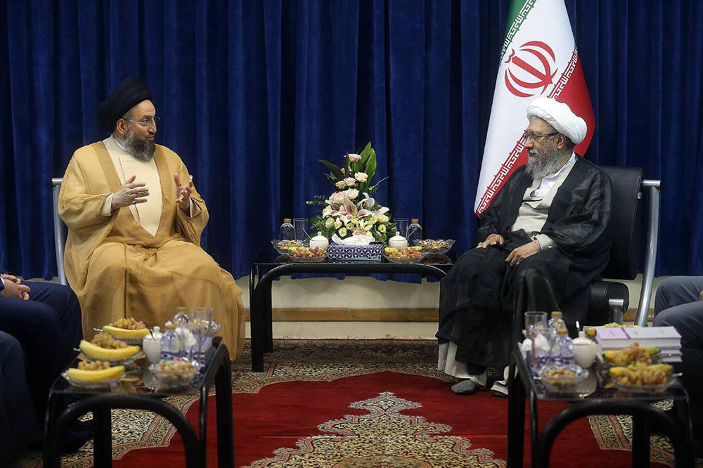 دیدار و رایزنی عمار حکیم با آیتالله آملی لاریجانی