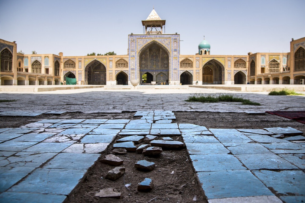 وضعیت بحرانی مسجد سید اصفهان