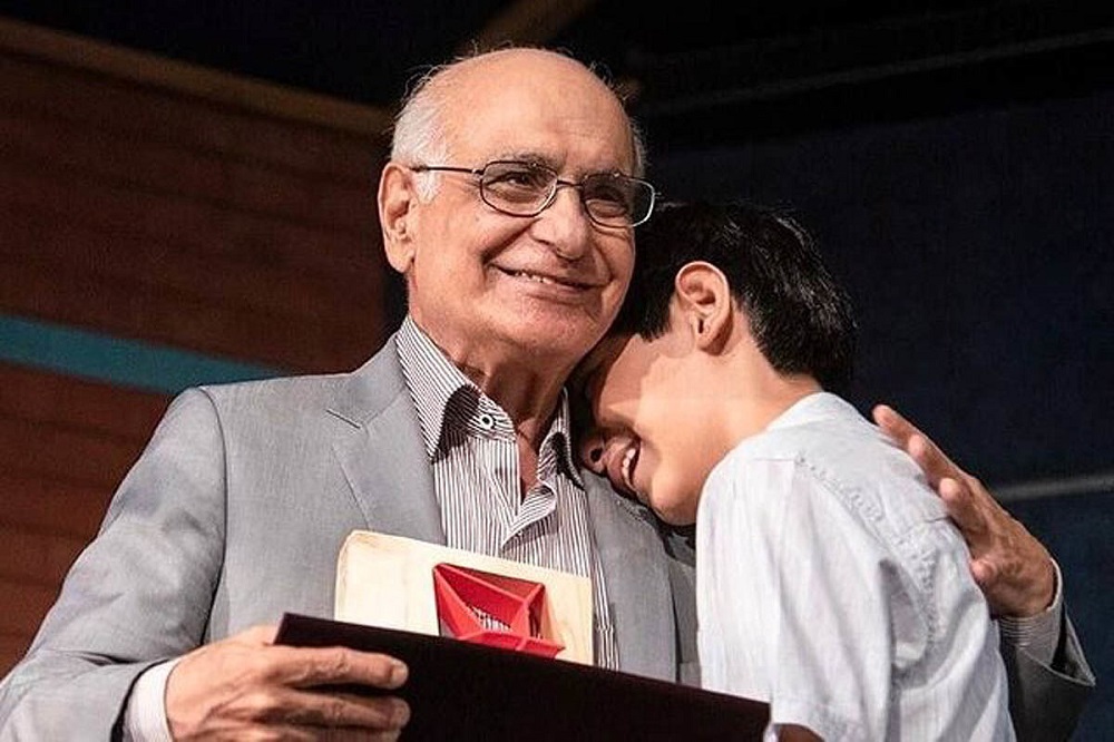 معمارِ جغرافیای خیال: سرزمینِ کودکیِ مرادیکرمانی