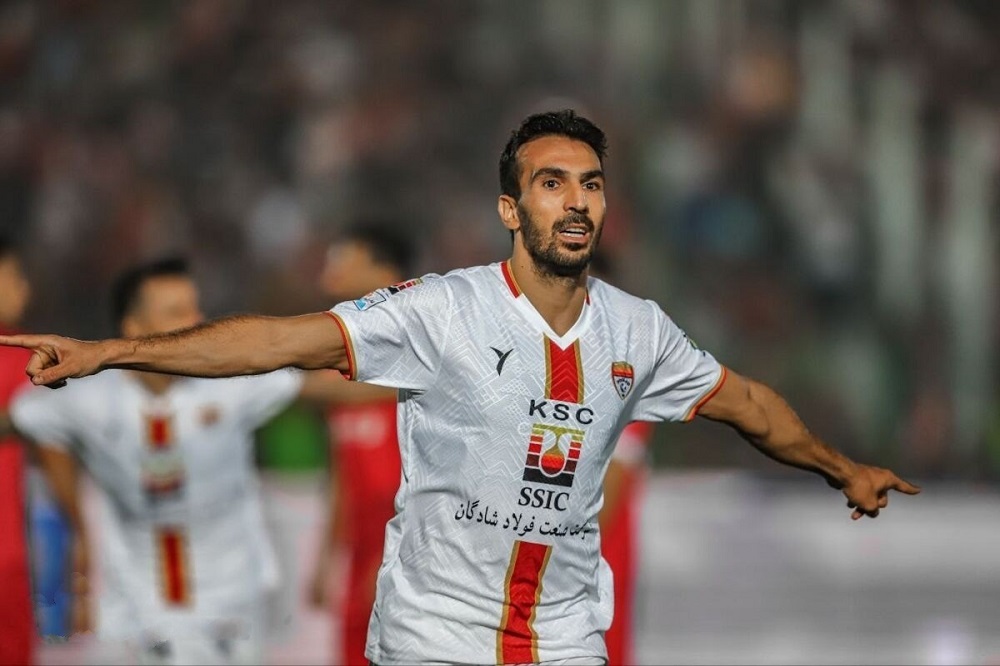 گل اول فولاد به پرسپولیس در دقیقه ۴۷