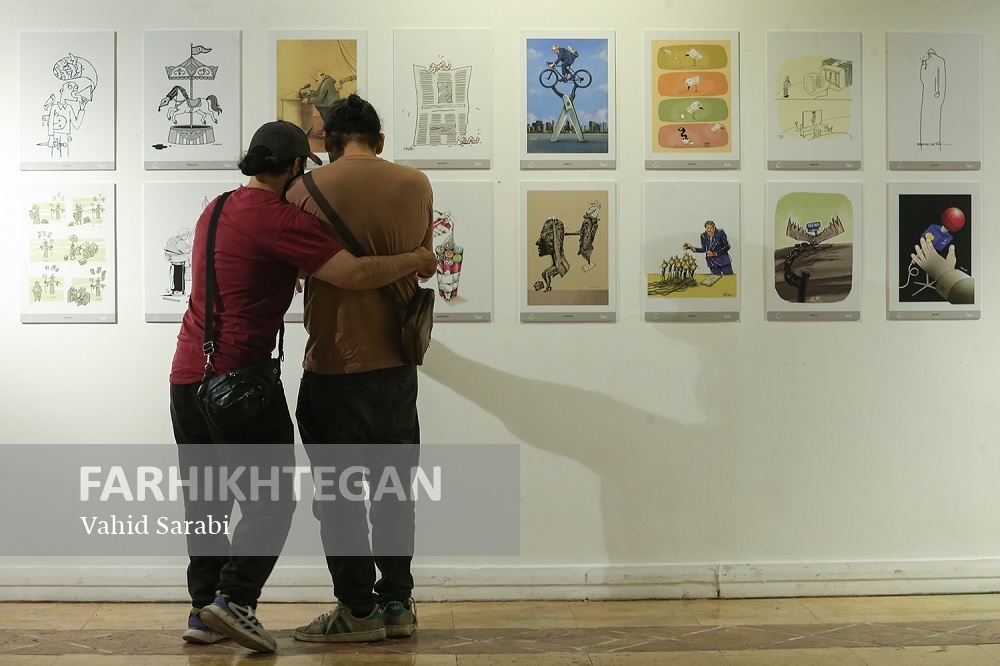 معرفی برگزیدگان  جشنواره کاریکاتور باج‌نیوزها