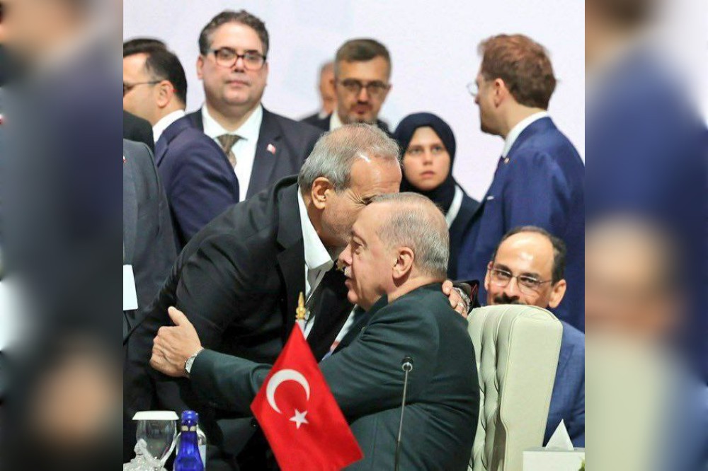 نقدی بر رفتار پزشکیان در برابر اردوغان