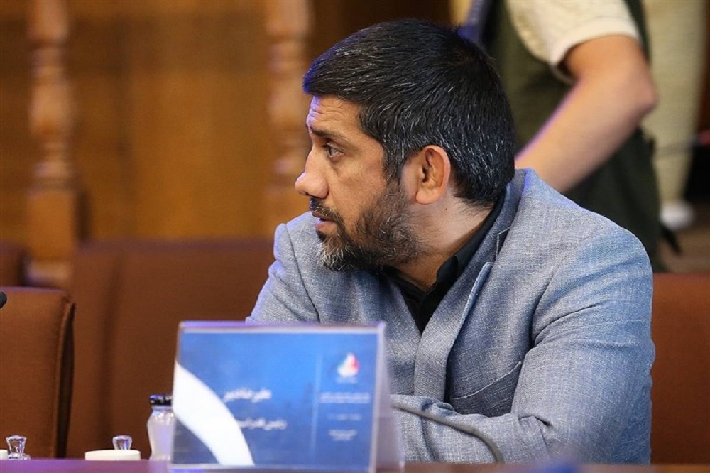 واکنش علیرضا دبیر به فارسی‌زبان پهلوی‌چی