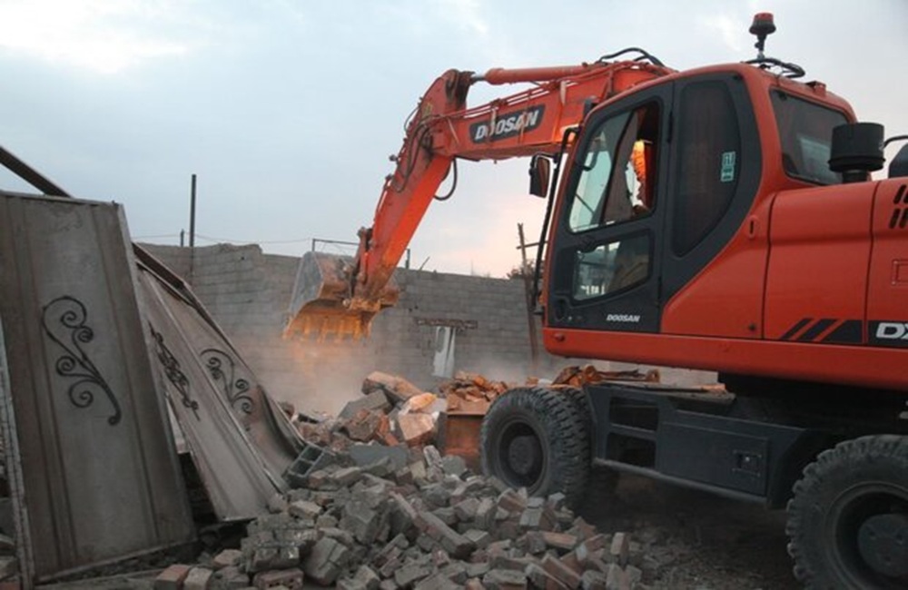 ۲ هزار متراز زمینهای غیرمجاز رفع تصرف شد