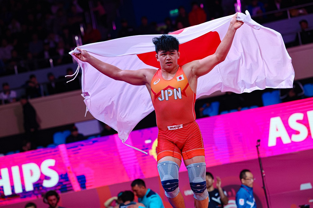 تاریخسازی یوشیدای ایرانی برای کشتی ژاپن